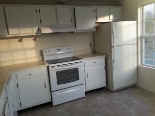 138 Heather Rdg, Huntington CT  06484-4645 exterior