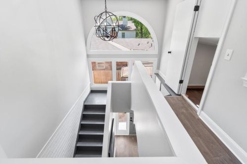 215 Camden Rd, Atlanta GA  30309-1511 exterior