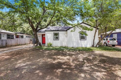 5420 Thomas Ln, Fort Worth, TX 76114-3331