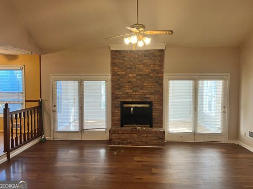 230 Old Loganville Rd, Loganville, GA 30052-2753