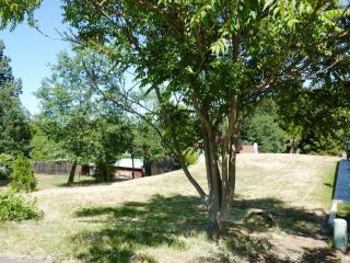 745 Laurel St, Applegate, OR 97530-9454