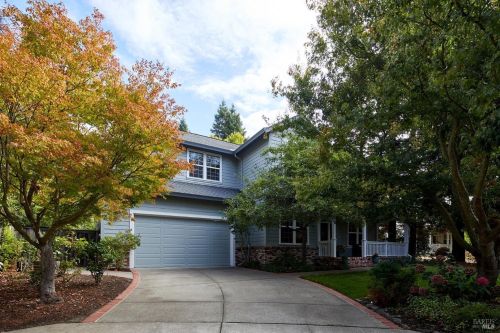 8121 Ragle Pl, Sebastopol, CA 95472-3162