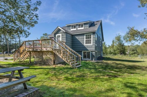 4960 Midway Rd, Duluth, MN 55811-9746