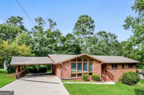 2067 Monterey Dr, Conyers GA  30012-2752 exterior