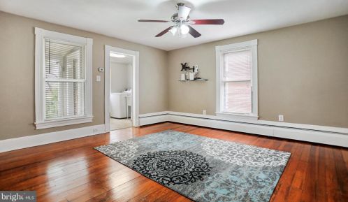 328 Mildred St, Charles Town WV  25414-1834 exterior