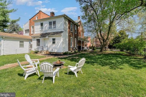 34 Ridge St, Carlisle PA  17013-3925 exterior