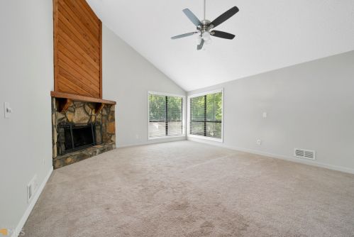 2541 Oakrill Rd, Marietta, GA 30062-2556