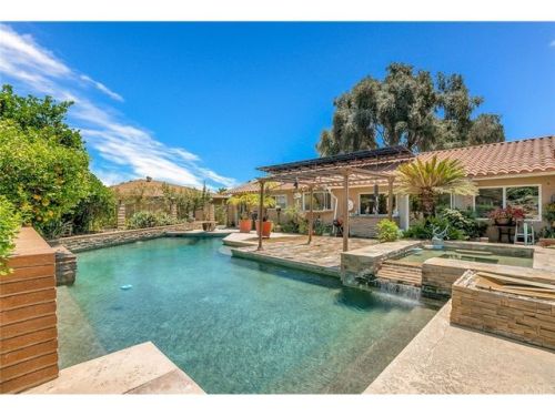 3578 La Reata Dr, Chino, CA 91710-2909