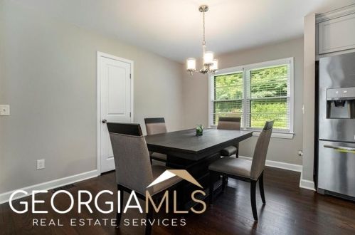 3305 Flowers Dr, Atlanta GA  30337-1001 exterior