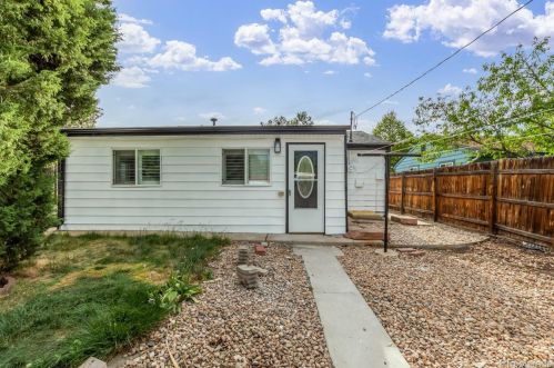 760 Stuart St, Denver CO  80204-2939 exterior