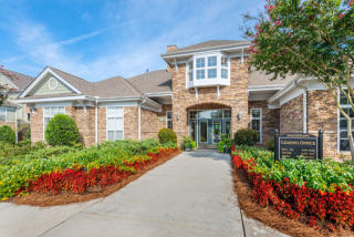 100 Drew Hill Ln, Chapel Hill NC  27514-6941 exterior