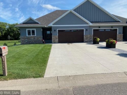 923 Lake Forest Cir, Detroit Lakes, MN 56501-4834