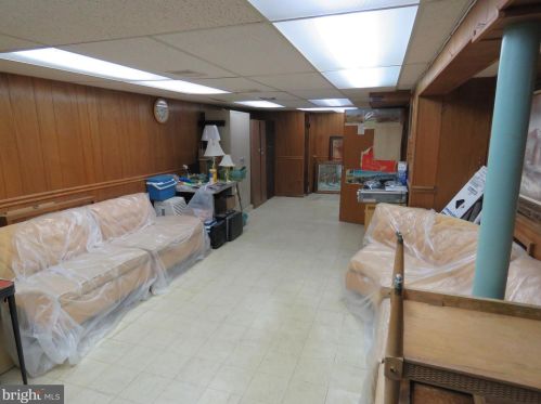 3 Shirley Ln, Trenton NJ 08610 exterior