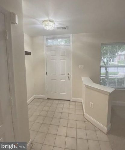 9816 Darcy Forest Dr, Silver Spring MD  20910-1166 exterior