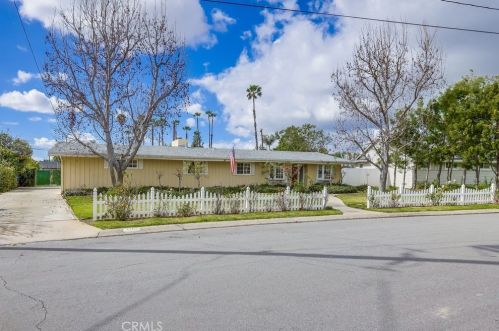 1752 Sierra Alta Dr, Santa Ana, CA 92705-3473
