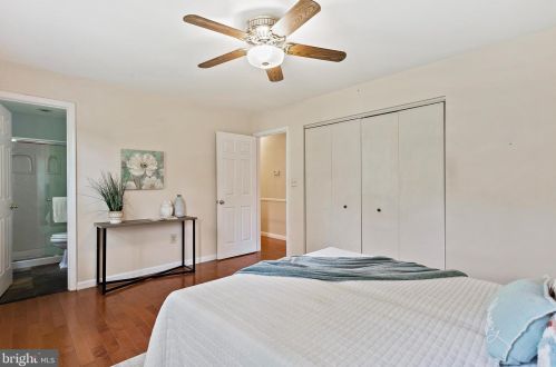 15013 Timberlake Dr, Silver Spring MD 20905-4360 exterior