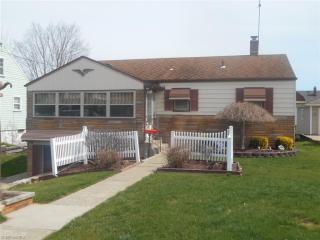 560 Idora Ln, Struthers OH  44471-1413 exterior