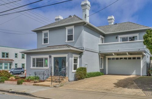 501 Forest Ave, Del Monte Park, CA 93950-4202