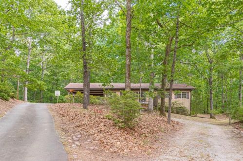 2148 Fairview Rd, Stockbridge, GA 30281-1237