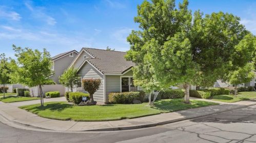 3521 Regency Park Dr, Modesto, CA 95356-0432