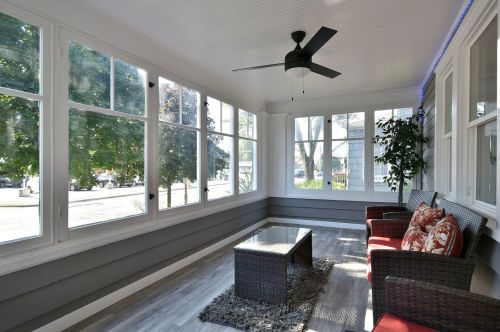 3426 East Ave, Forest View IL  60402-3745 exterior