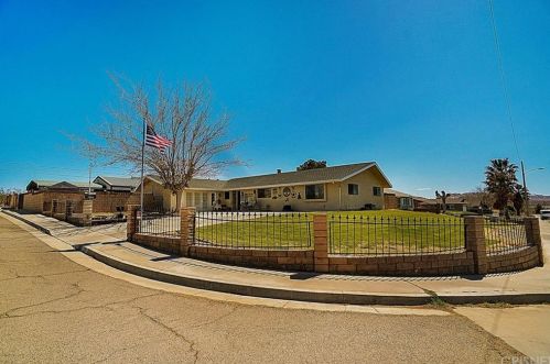 25801 Hill View Way, Boron, CA 93516-1206