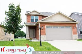 606 Stillwater Dr, Vonachen Knolls, IL 61523-1262