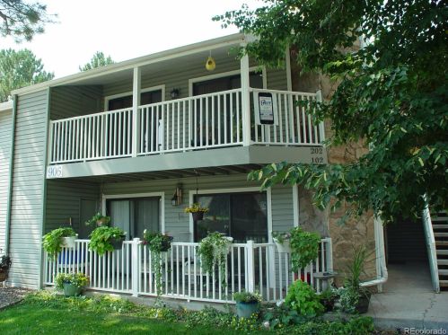 906 Walden St, Denver CO  80017-3381 exterior