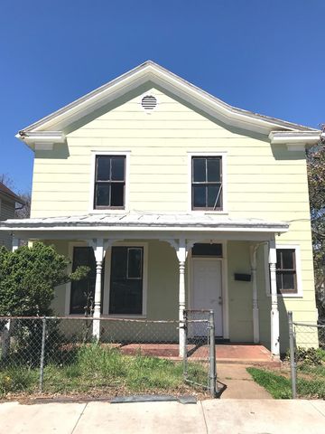 209 Charlotte St, Lynchburg, VA 24503-3905