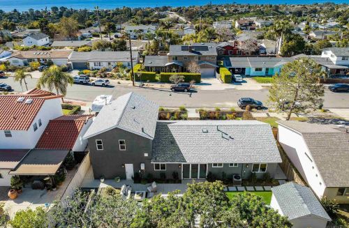 1731 Freda Ln, Cardiff By The Sea CA  92007-1108 exterior