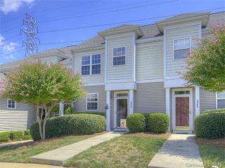 2364 Madison Green Dr, Gastonia NC  28054-0841 exterior