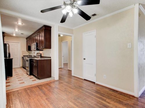 1602 Crest Ridge Dr, Dallas TX  75228-3203 exterior