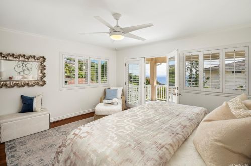 5576 Poola St, Honolulu HI  96821-1565 exterior