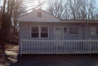 66 Middlesex Ave, Chester CT  06412-1224 exterior