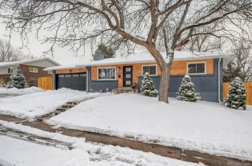 7904 Hampden Cir, Denver, CO 80237-1406