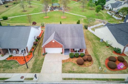 742 Jacoby Dr, Loganville, GA 30052-6718