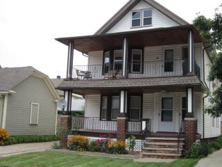 1895 73rd St, Cleveland OH  44103-4009 exterior