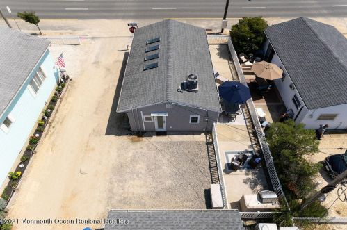 101 Swordfish Way, Lavallette, NJ 08735-1243