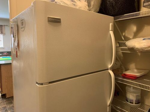 7551 Hedgeoak Ct, Fort Worth TX  76112-4451 exterior