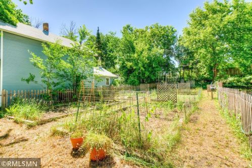 520 Beaumont St, Saint Paul MN  55130-4502 exterior