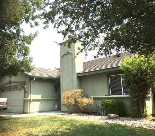 454 Port St, Los Banos, CA 93635-6334