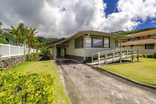 2687 Gardenia St, Honolulu HI  96816-3503 exterior