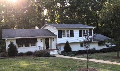201 Bromsgrove Dr, Greenville, SC 29609-1447