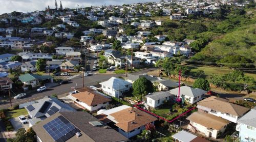 3877 Claudine St, Honolulu HI  96816-4333 exterior