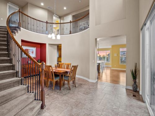 26605 Peakview Dr, Aurora CO 80016-6108 exterior