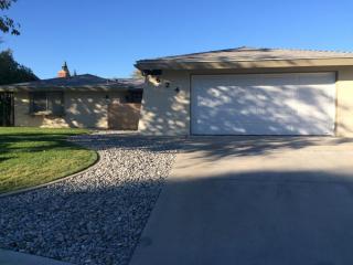 624 Felspar Ave, Ridgecrest, CA 93555-3412