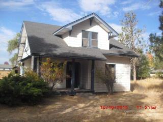 345 19th St, Eagle Crest, OR 97756-8521