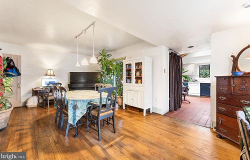 318 Estaugh Ave, Tavistock, NJ 08033-2512