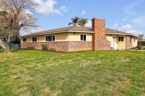8355 Coleman St, Riverside, CA 92504-3118