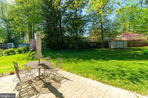 5408 Juliet St, Springfield VA  22151-2615 exterior